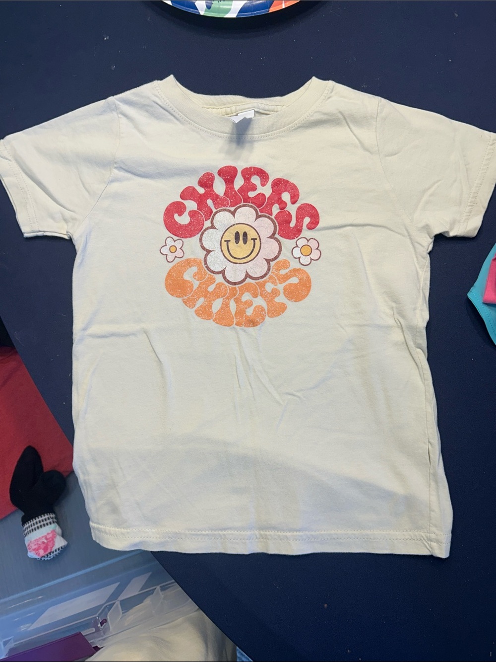 Kids CHIEFS Cheer Smiley Flower Tee in Cream